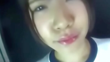 体操服の女の子のブチュキス