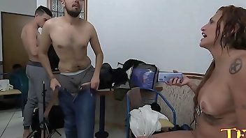 Bastidores de uma suruba com um árabe a passeio no Brasil - Rafaella Denardin - Melissa Devassa - Victor Hugo - Alex Santo Ab