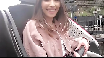 Thickumz - Sexy Vlogger Babe Aria Lee Flashes Big Booty In Public