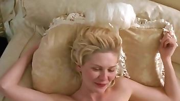 Kirsten Dunst naked and having sex - Marie Antoinette (2006)