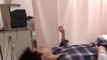 隣の病室に来ていた彼女がムラムラ