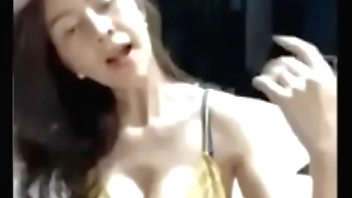 กลุ่มลับไลฟ์สดน้องจิ๋ว