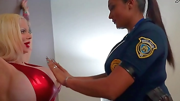 Sabrina Sabrok Polisex