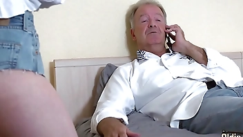 Teen blonde grabs grandpa's cock and sucks it deepthroat