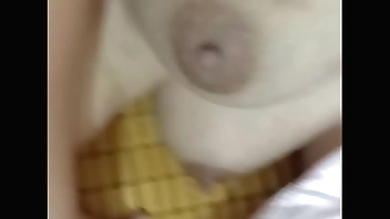 Chơi máy bay vú to