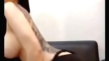 หลุดเน็ตไอดอลสาวนมใหญ่ โชว์หน้ากล้อง