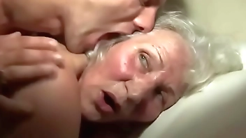 75 anos de pura tesão, colocando muitas menininhas no bolso.