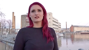 GERMAN SCOUT - Rothaarige Studentin Melina bei Strassen Casting fuer Geld gefickt