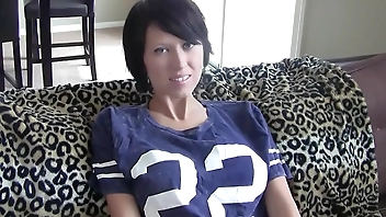 Dagfs - A Lovely Little Thing With Huge Breasts