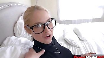 PervMomHD.com - Blonde MILF Step Mom Lets Nerdy Step Son Fuck Her To Orgasm Then Leaves POV - Sarah Vandella