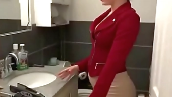 hermosa agente  se deja cojer x dinero