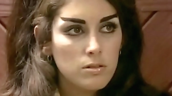 Vixen (1968) - Peli Erotica completa Español