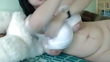 vừa mới đẻ đã thủ dâm