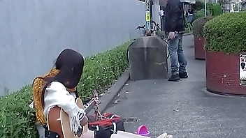 路上ミュージシャンをAVデビューさせちゃいます 1