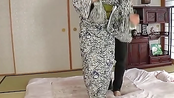 濃厚蜜液がとまらない着物熟女ととことんヤリまくる 1