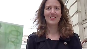 GERMAN SCOUT - Teen Alessandra bei Model Job Casting gefickt