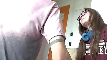 Young dude picks up girls to fuck right in the beach.