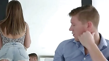 FamilyStrokes - Hot Body Stepsis (Paige Owens) Seduces StepBrother Cock