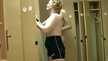 bathtime with my m. - m.YES.COM