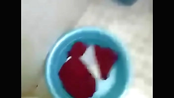 Thủ dâm với quần lót em vợ