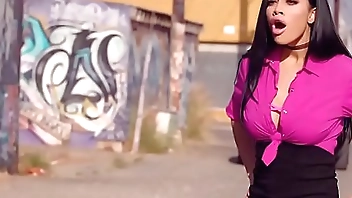 8th Street Latines - (Gina Valentina, Victoria June, Justin Hunt) - On The Run - Reality Kings