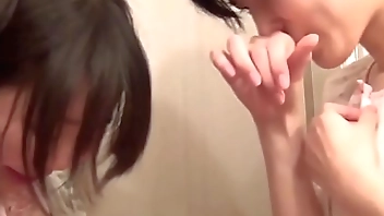 Japanese les touches vag