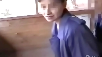 【ハメ撮り】アラフィフ熟年不倫！セレブなマダムと野外ＳＥＸ！とびっこでイク！