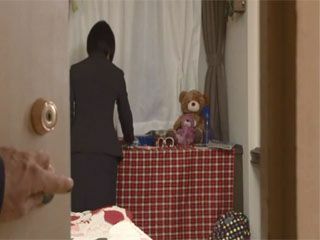 Young Girl gets fucked by a Stranger after following her home in Makoto's Secret Encounter