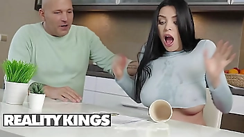 Raven-Haired Kira Queen Wants To Rent Thomas' House But Not Before She Rides His Dick - REALITY KINGS