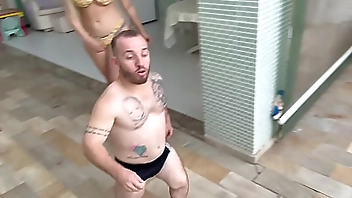 Hot boss with no money to pay the mini pool man paid with her pussy