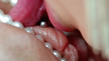 SLAYED Curvy Baddies Kendra And Gizelle Get Wet And Sudsy